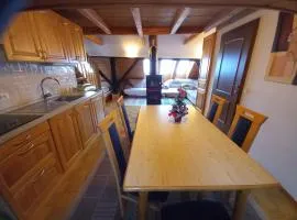 Tubej B&B family room