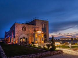 Cappadocia ByHan Hotel - Special Class，位于乌奇希萨尔的酒店