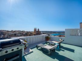 Seaview Rooftop, 3 bed, 2 bath