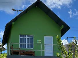 Chalé em Parque Aquático - Presidente Figueiredo，位于菲格雷多总统镇的酒店