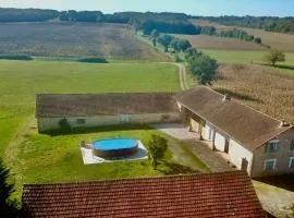 The charming private Farmhouse at La Grenouillére