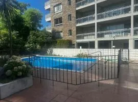 Apartamento con vista al Rio y frente a la playa