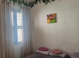 Quarto em casa aconchegante no Benfica