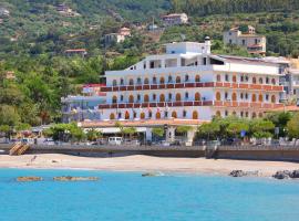 Hotel La Tartaruga，位于卡普多兰多的酒店