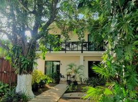 Hotel Brisas Bacalar，位于巴卡拉尔的酒店