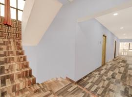 OYO Kvs Residency，位于Tiruvallam的酒店