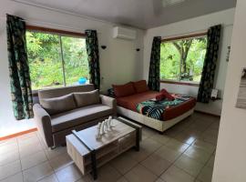 Bungalove Kai Kabana，位于Tefarerii 的旅馆