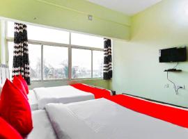A Golden Puri Eco Resort，位于普里的酒店