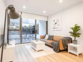 Doncaster Lux 3b2b Apt Balconyparking