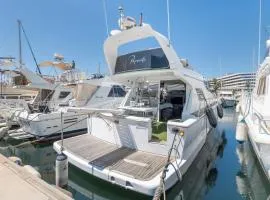 Barco Muy Romantico Con Parking