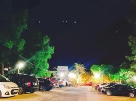 Quốc Dũng Homestay& Restaurant