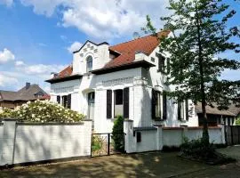 Fischer Villa von 1875 - Kuscheliges Appartment im Grünen