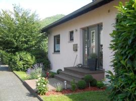Ferienwohnung Zum Geisberg，位于Ockfen的酒店