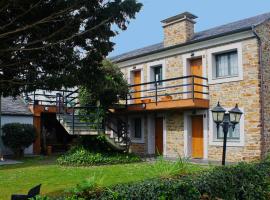 Apartamentos Castello，位于Cartavio的酒店