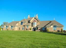 Luxury Bed and Breakfast Suite for a Weekend Getaway near Susquehanna State Park, Maryland，位于Perryville的酒店