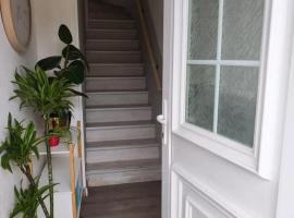 Appartement confortable à Eppeville de 70 m²，位于Eppeville的酒店