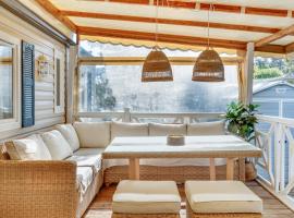 Mobile Home Lège-Cap-Ferret，位于雷日卡普费雷的豪华型酒店
