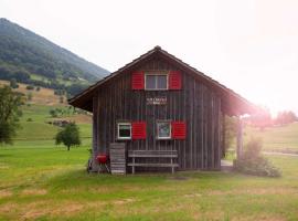 Unique Tiny house between Mnt Rigi and Lake Lucerne，位于韦吉斯的木屋