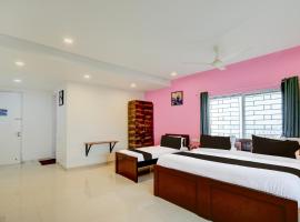 Super Hotel O SRI NIRVANA PLAZA，位于Gachibowli的酒店