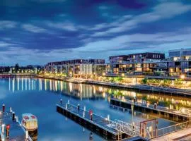 Prestige Waterfront Apartment in Kingston, ACT