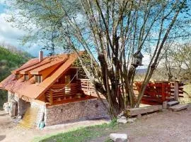 Off-grid Eco Farm Dolinka