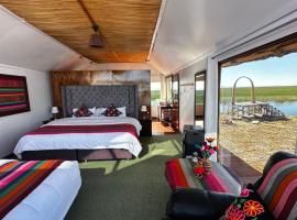 Uros Waliski Lodge，位于普诺的海滩酒店