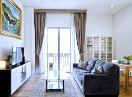 2BR Lucky Tower Residence Jakarta Old Town Top Floor Condo，位于雅加达的分契式公寓