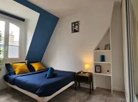 Appartement rénové Parisien en plein Coeur de L'Île Saint-Louis juste en face de Notre-Dame !