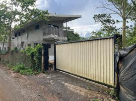 Pura Vida Jungle Retreat - Montezuma，位于蒙特苏马的酒店