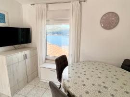 Charming Apartments Dalmatian Misto Čiovo，位于奥库格哥恩基的自助式住宿