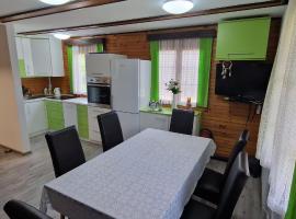 Arijela - hiška v Čatežu 6-1 - Oaza sprostitve v Terme Čatež, 8250 Brežice, Slovenija，位于布雷日采的酒店