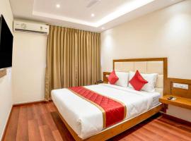 Hotel Wonder House - Free Parking- 5g Free Wifi, Modern Boutique Property，位于马图拉的酒店