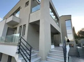 ALTHEA luxury suites and apartments