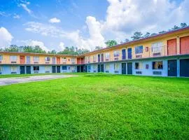 Economy Inn Livingston By OYO TX US 59