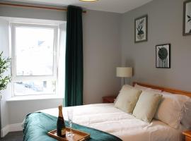 Stylish Apartment in Tralee，位于特拉利的酒店