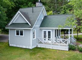 Port Cunnington Lodge，位于Dwight的酒店