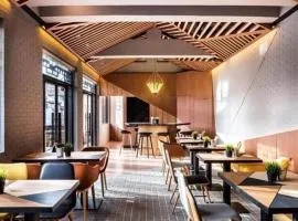 Blossom House Beijing Houhai