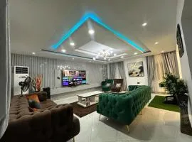 White House 3 Bedroom Apartment - Abeokuta