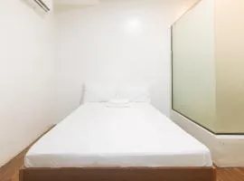 GREN PLACE near Baclaran Airport Road by RedDoorz