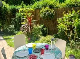 Appartement cosy 3 chambres avec jardin clos proche de Paris