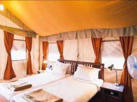 The Chardham Hotel & Resort Top Rated & Most Awarded Property，位于Phata的酒店