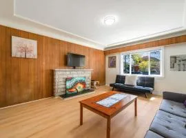 Cozy & Stylish 2BR Suite in East Vancouver