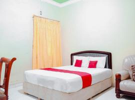RedDoorz at Pondokan Kapuas 5 Bengkulu，位于Pekansaptu的酒店