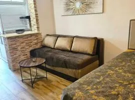 Almare Apartmans