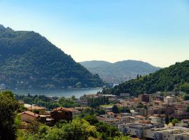 Villa del Sole - Lake Como Garden，位于切尔诺比奥的酒店