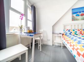 Tolcarne Guest House，位于纽基的酒店