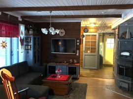 Traditional Lapland 2BR House with Private sauna，位于Nuupas的酒店