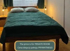 PRIVATE ROOMS - Tom Hostel