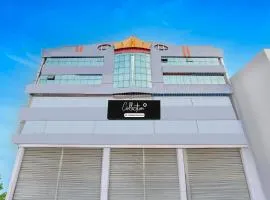 Super Collection O NAD Near Airport