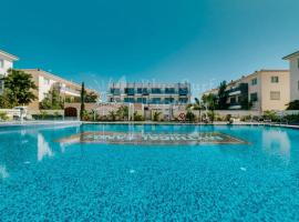 Mythical Sands Resort and Spa，位于帕拉利米尼的酒店